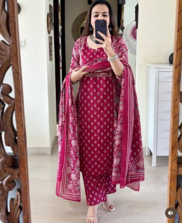 Pretty flower summer special suit