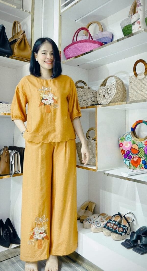 Coord set with embroidery 🪡