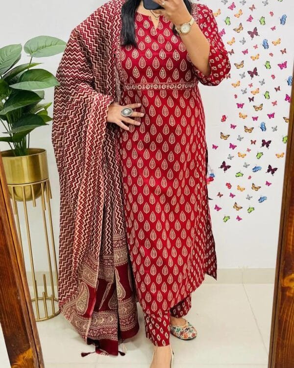 Pretty summer wear cotton suit with dupatta 🏡